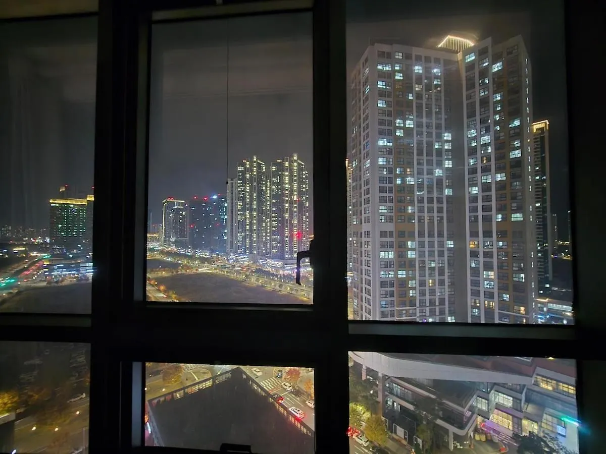 Cozy Stay #Songdo Dalbit Festival Park インチョン広域市