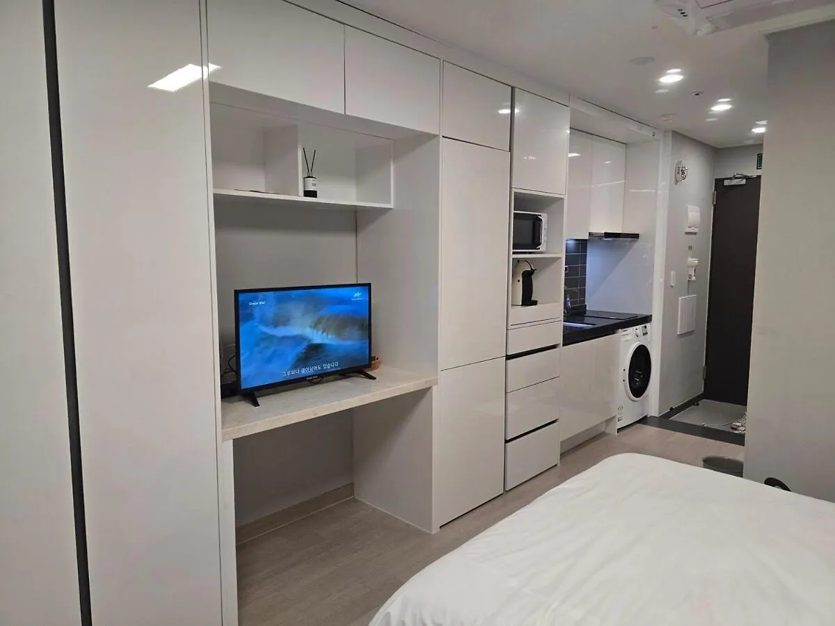 Cozy Stay #Songdo Dalbit Festival Park Incheon Korsel